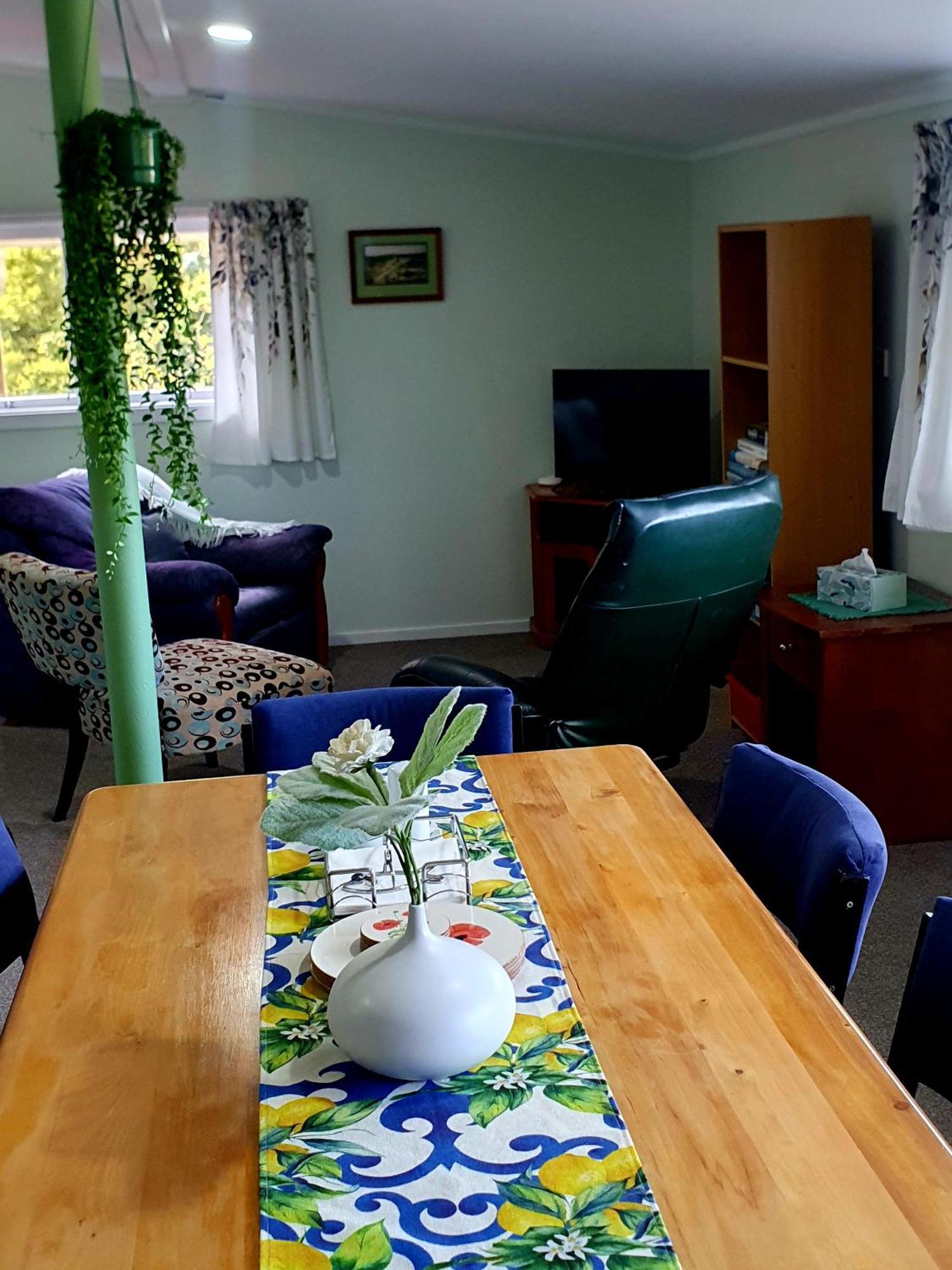 The Old Dairy Factory Bed and Breakfast Norsewood Eksteriør billede